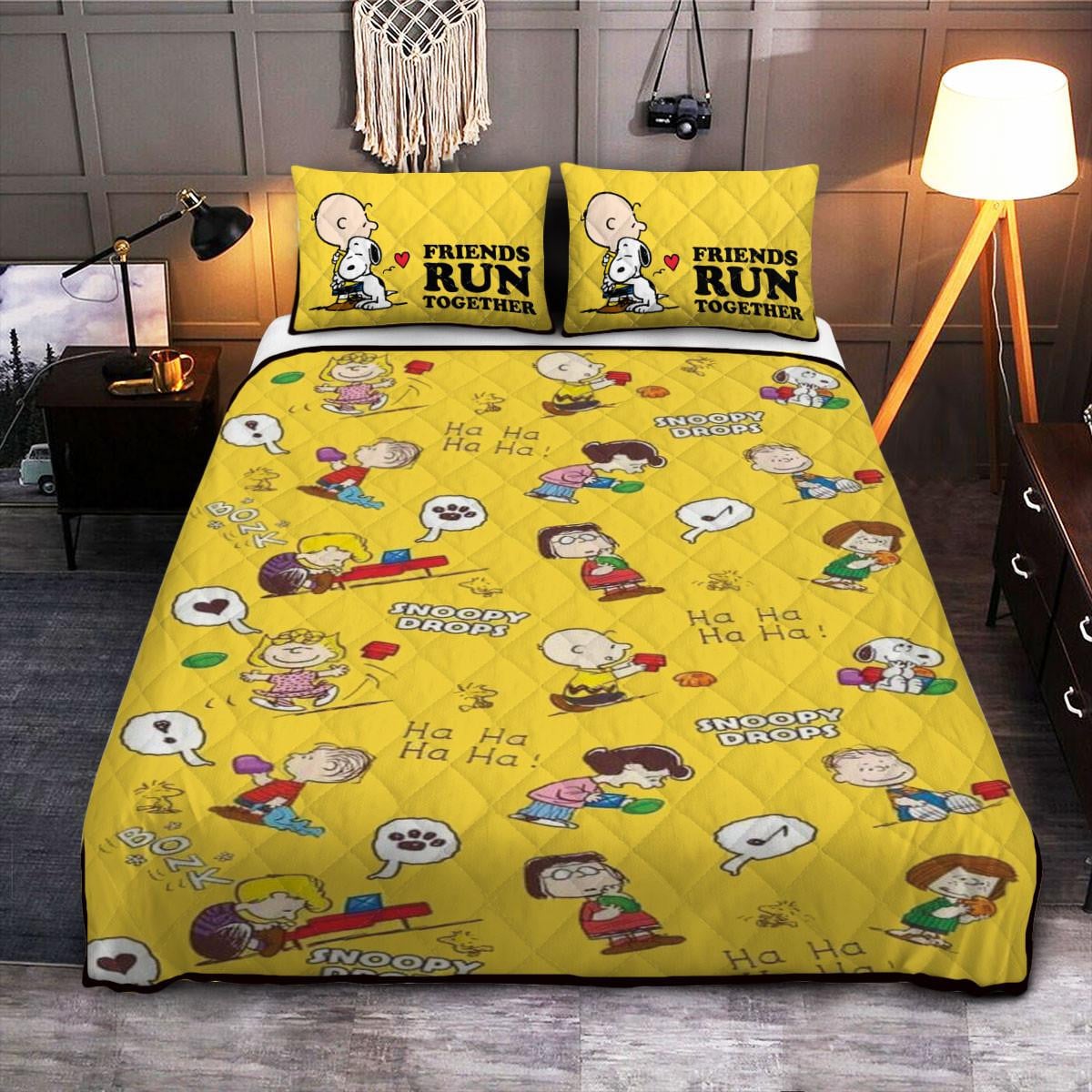 Snoopy The Peanuts Cartoon, Snoopy And Charlie Brown Friends Run Together Fan Gift,snoopy The Peanuts Duvet Quilt Bedding Set