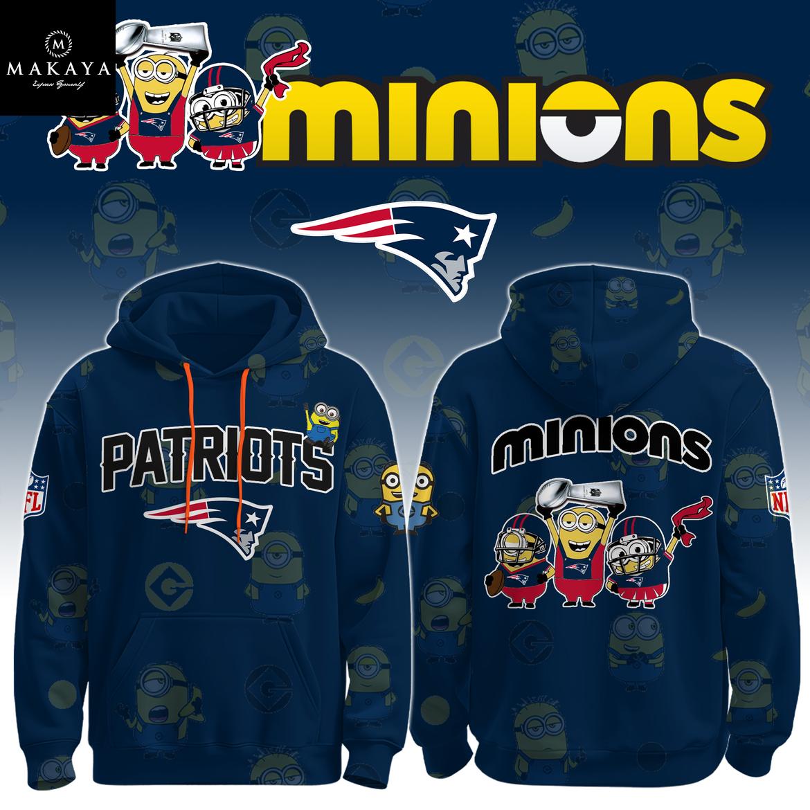 New England Patriots x Minions Celebrate NFL Holiday Game 2025 Hoodie T-Shirt 